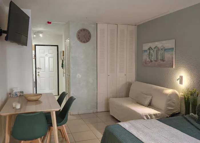 Dreams Castle Apartament Los Cristianos (Tenerife)